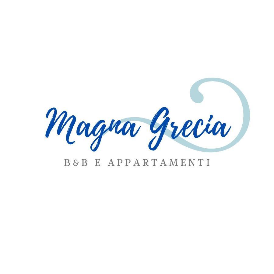 Magna Grecia B&B E Appartamenti เคาโลเนียมารินา ภายนอก รูปภาพ